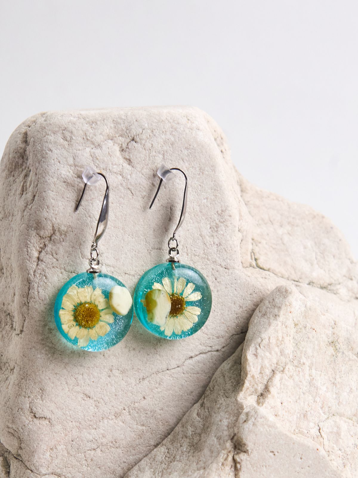 Серьги с янтарём "Ромашка"